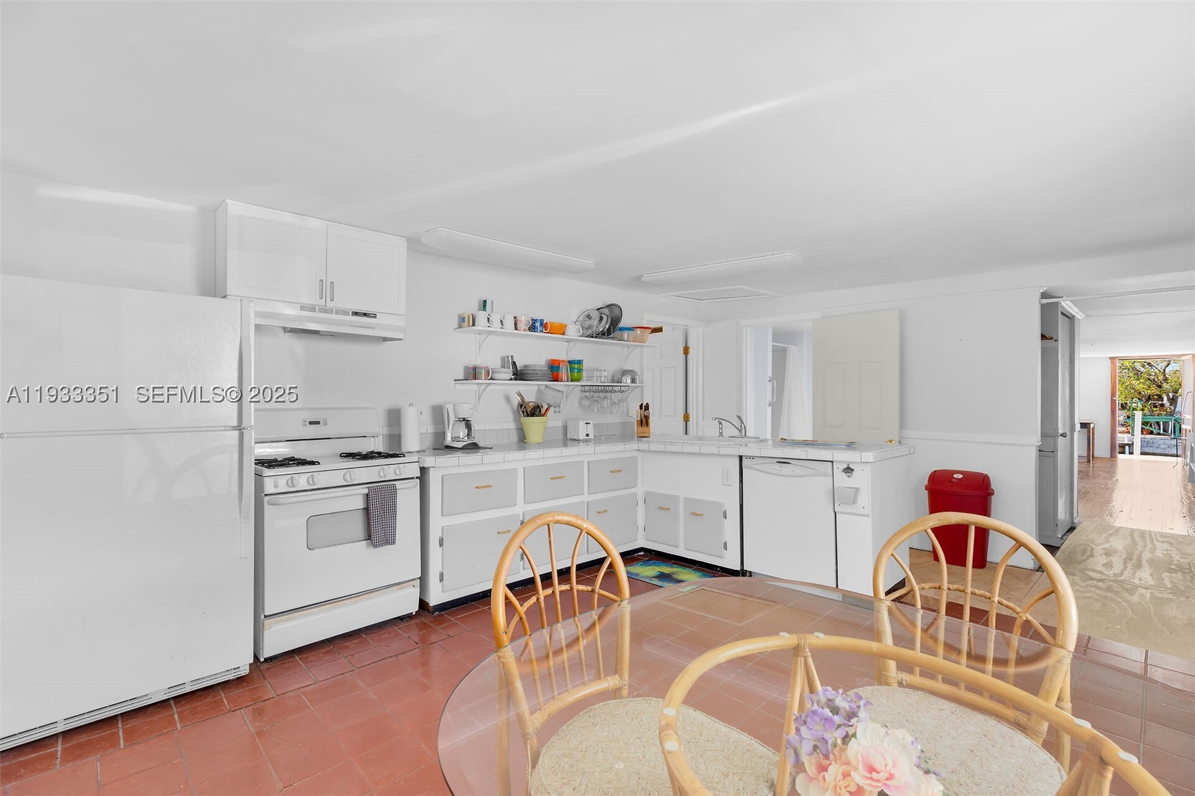 59761 Overseas Hwy Property Photo 18