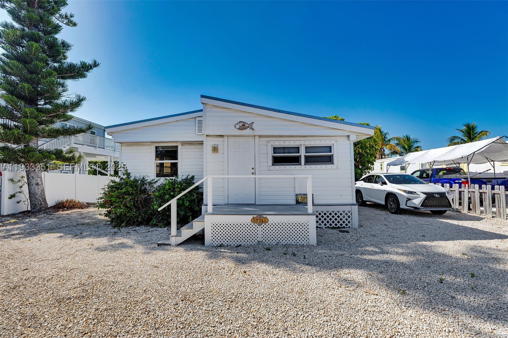 59761 Overseas Hwy Property Photo 27