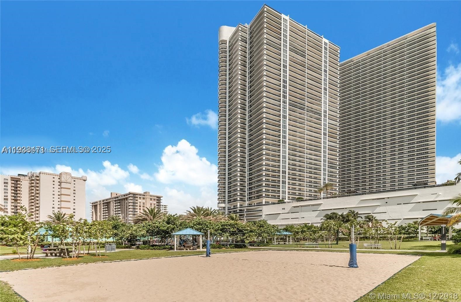 1830 S Ocean Dr 4707 Property Photo 2