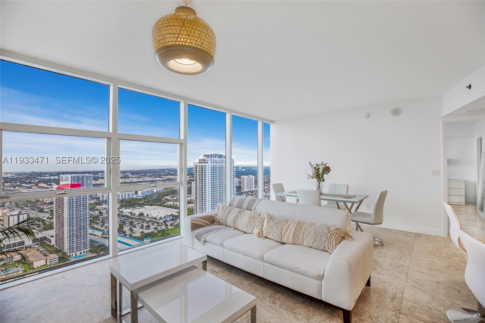 1830 S Ocean Dr 4707 Property Photo 8