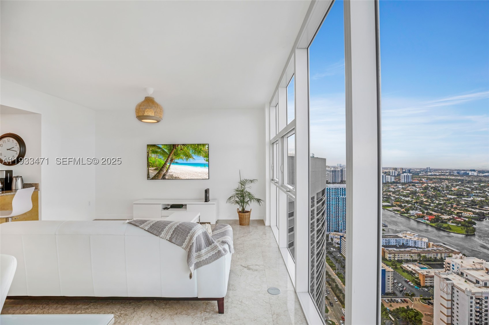 1830 S Ocean Dr 4707 Property Photo 10