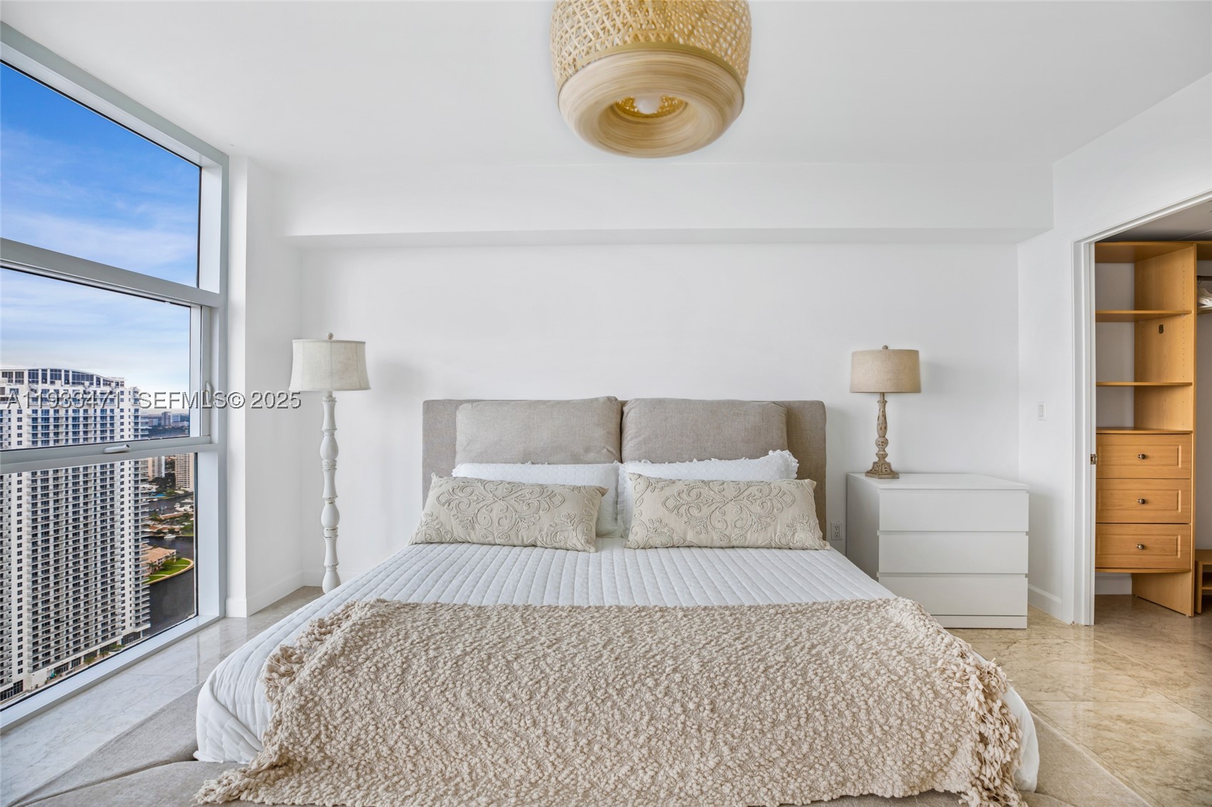 1830 S Ocean Dr 4707 Property Photo 15