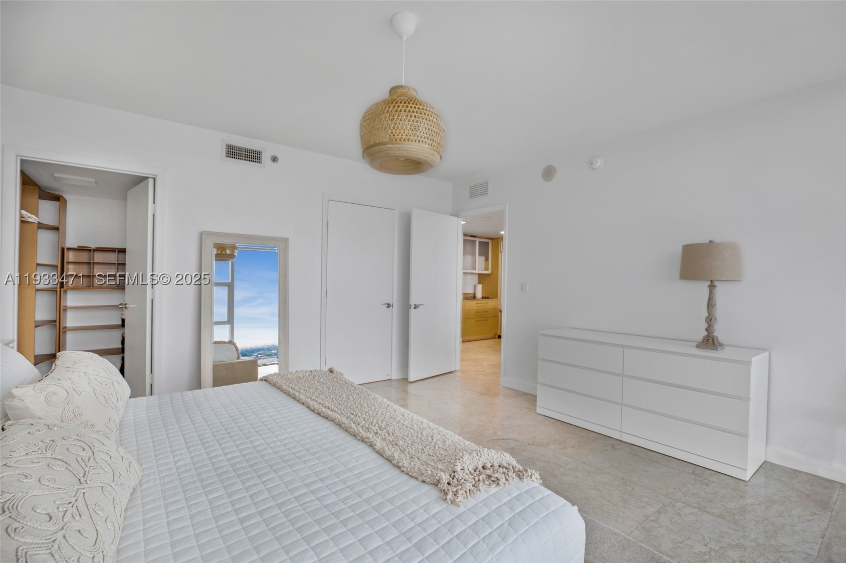 1830 S Ocean Dr 4707 Property Photo 16