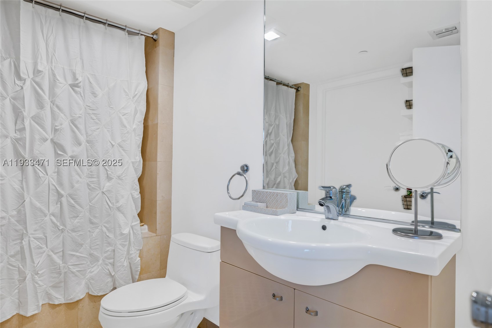 1830 S Ocean Dr 4707 Property Photo 20