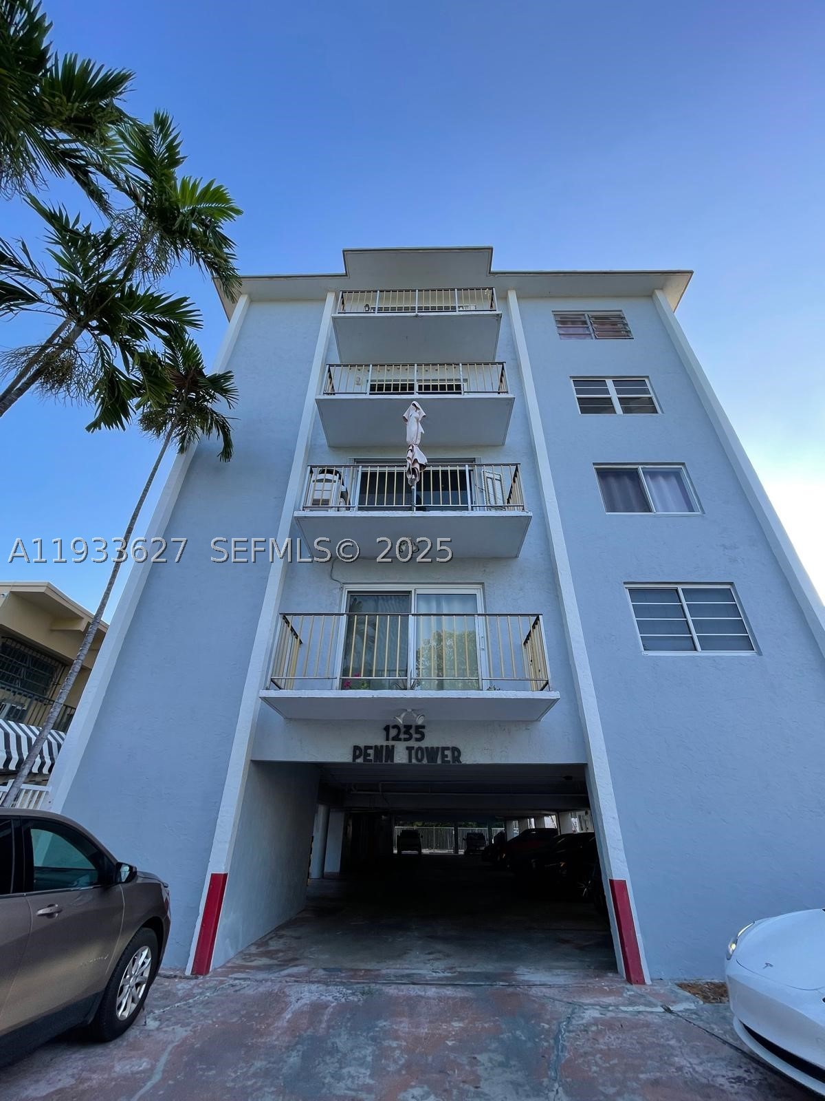 1235 Pennsylvania Ave 4E Property Photo 1
