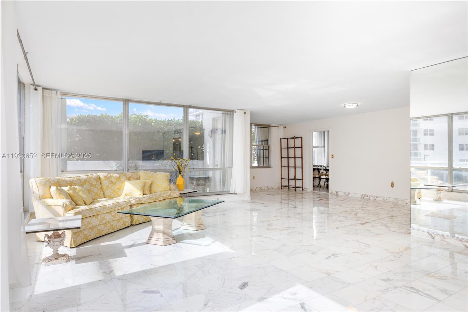 2751 S Ocean Dr 208s Property Photo 3