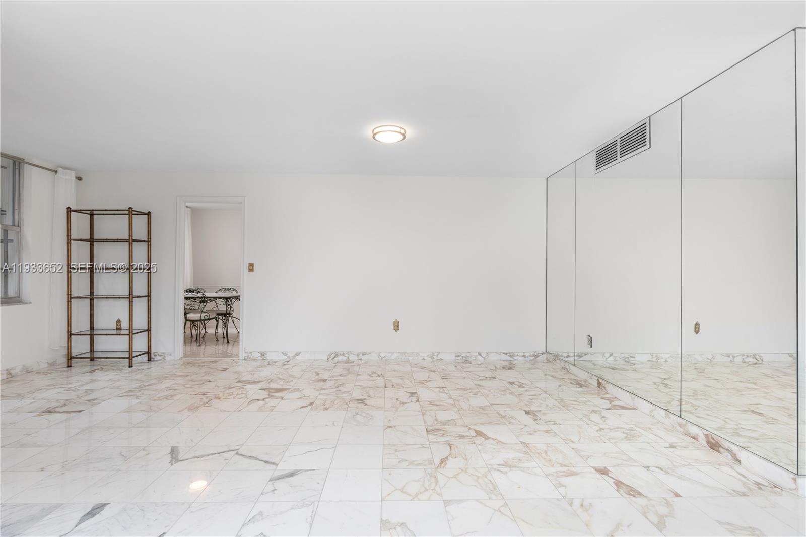 2751 S Ocean Dr 208s Property Photo 7