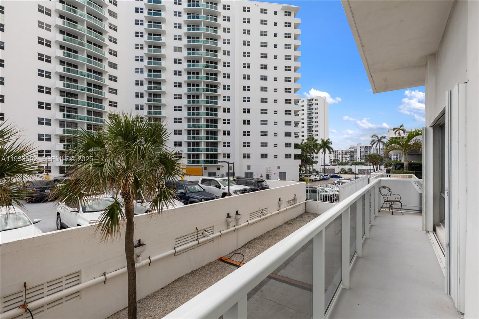 2751 S Ocean Dr 208s Property Photo 31