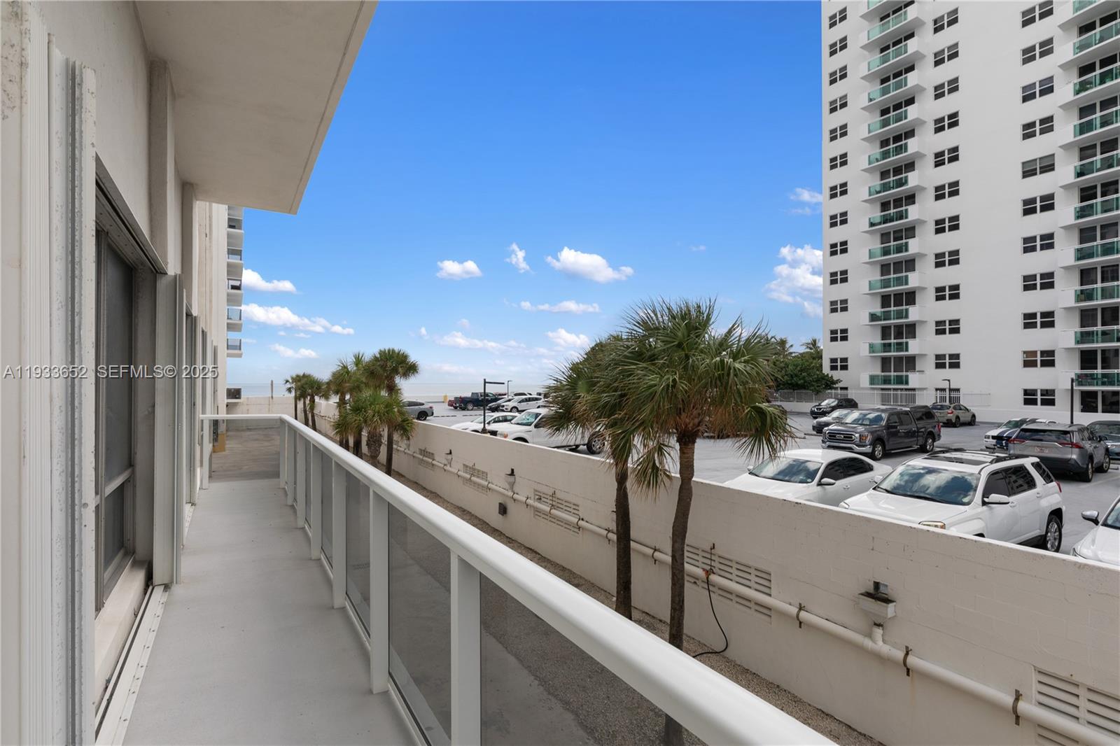 2751 S Ocean Dr 208s Property Photo 32