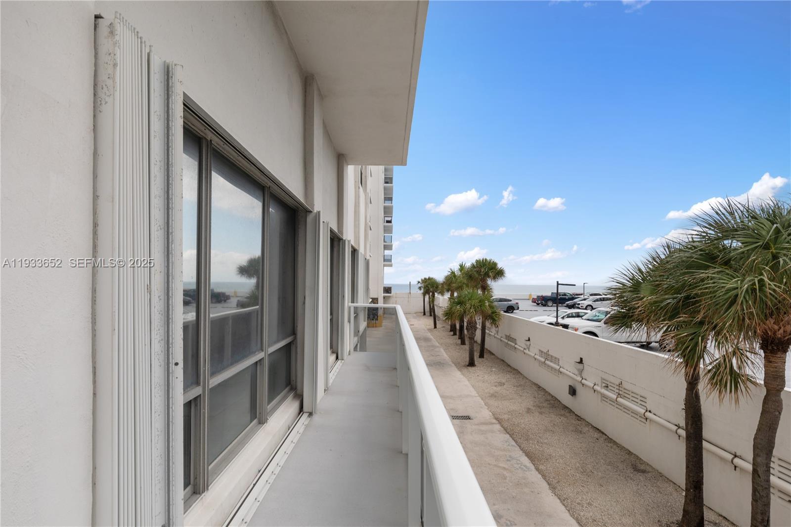 2751 S Ocean Dr 208s Property Photo 33