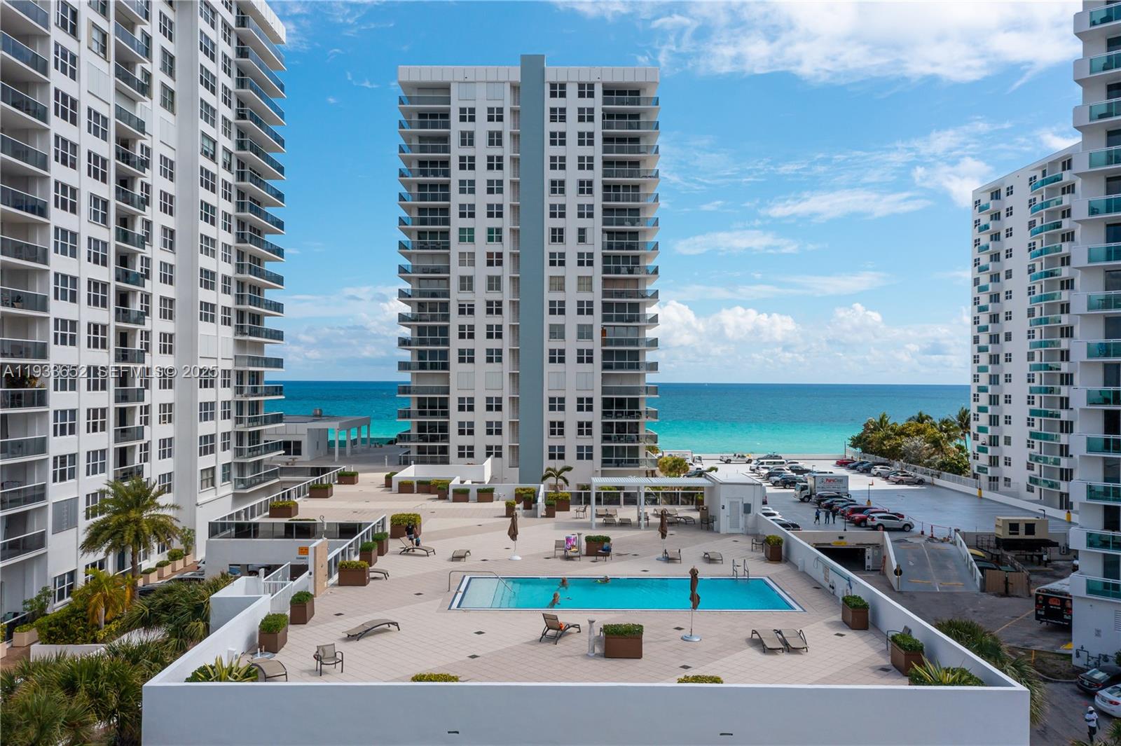 2751 S Ocean Dr 208s Property Photo 48