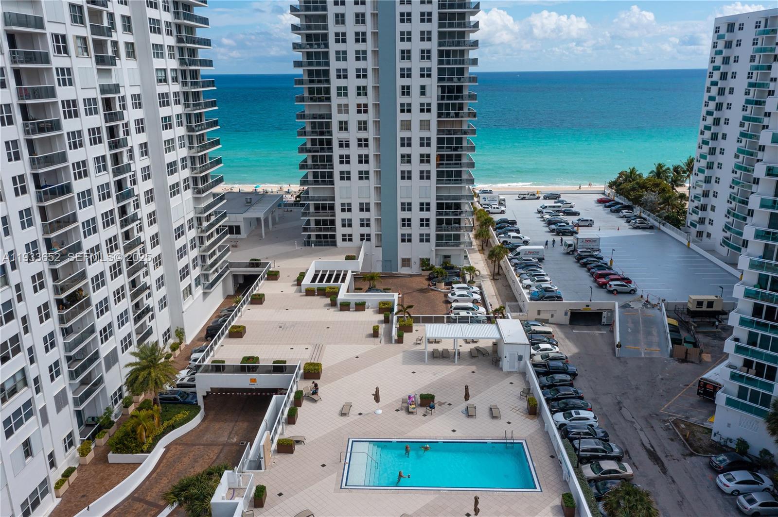 2751 S Ocean Dr 208s Property Photo 49