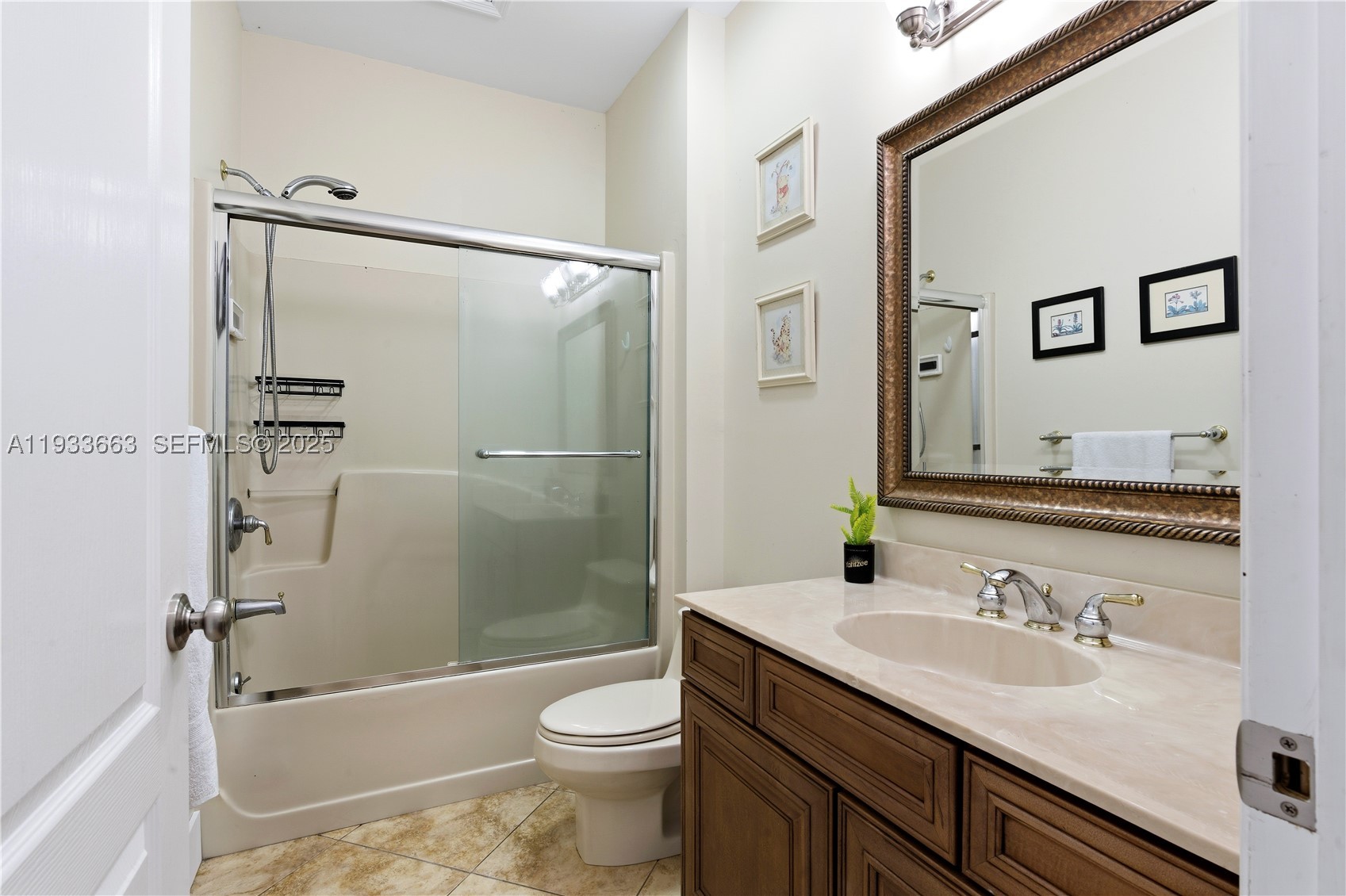 2607 Holy Cross Ln Property Photo 29