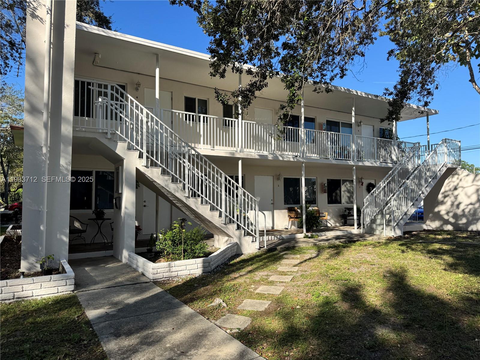 251 Hibiscus Dr 4 Property Photo 12
