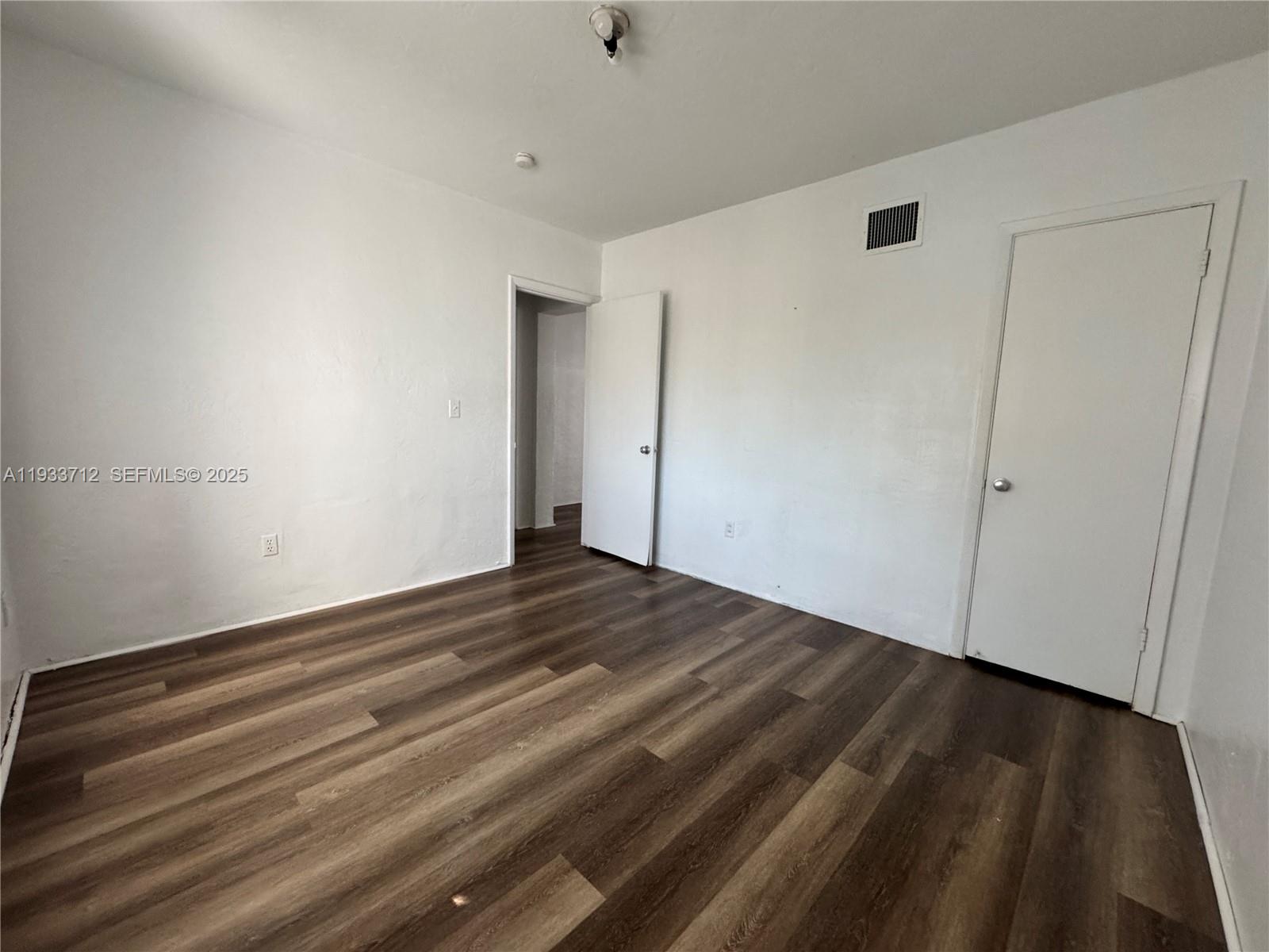 251 Hibiscus Dr 4 Property Photo 14