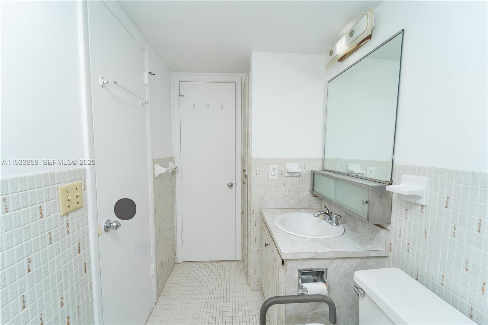 2855 Leonard Dr H607 Property Photo 14