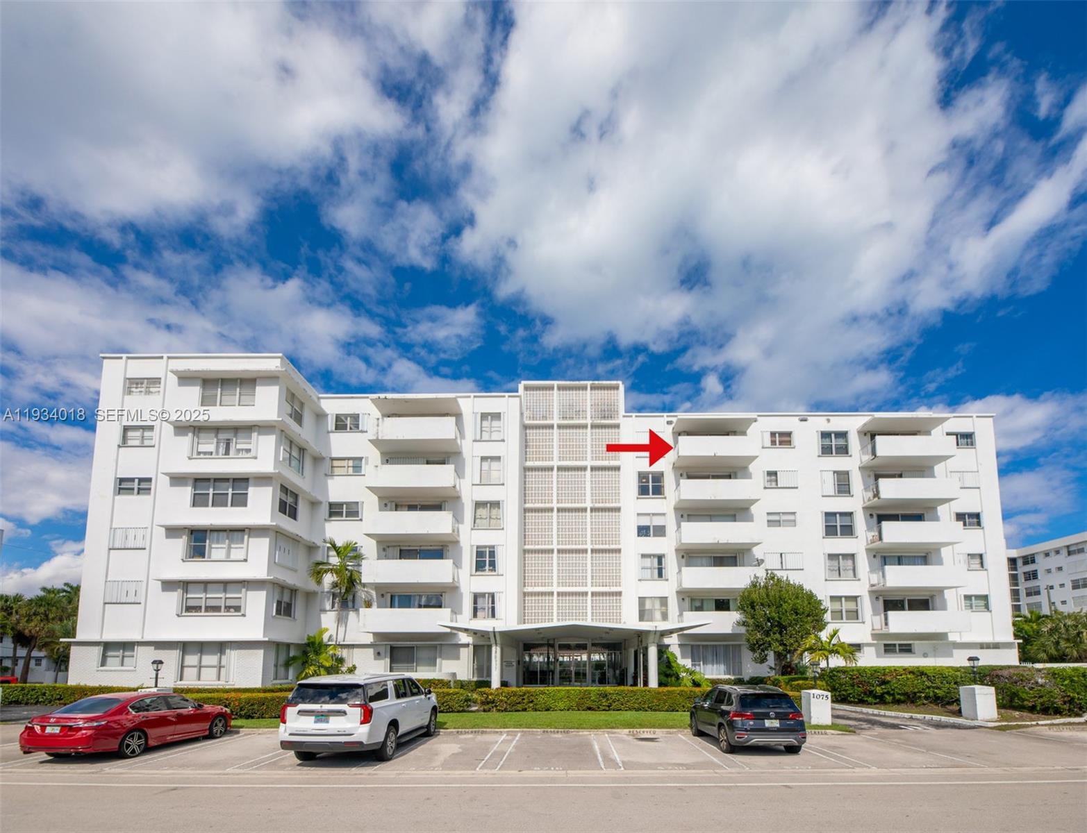 A11934018 Property Photo 1