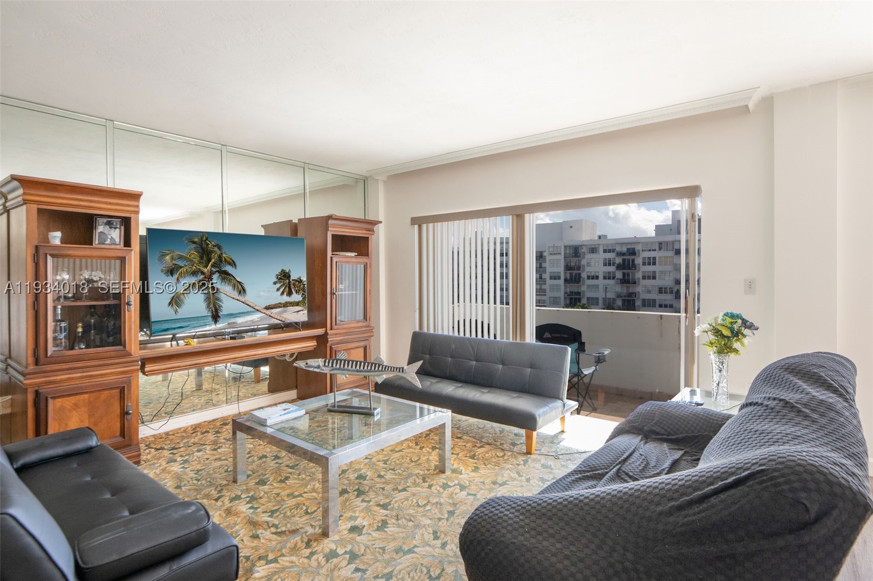 A11934018 Property Photo 4