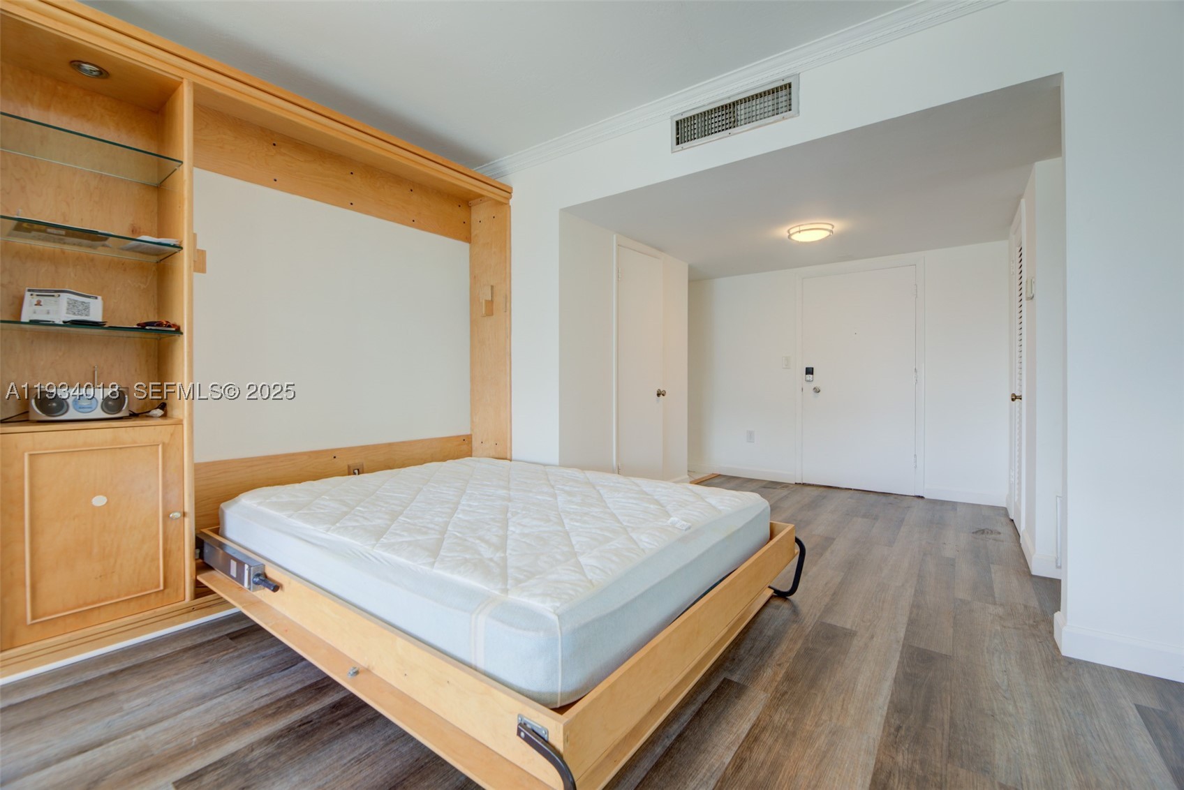 A11934018 Property Photo 12