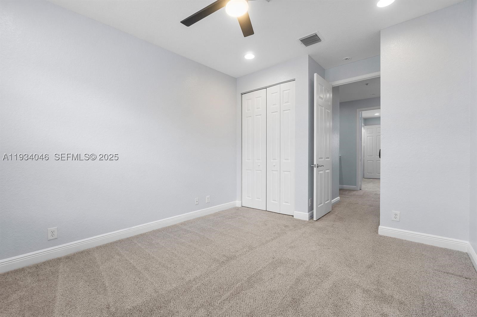 888 University Blvd Property Photo 33