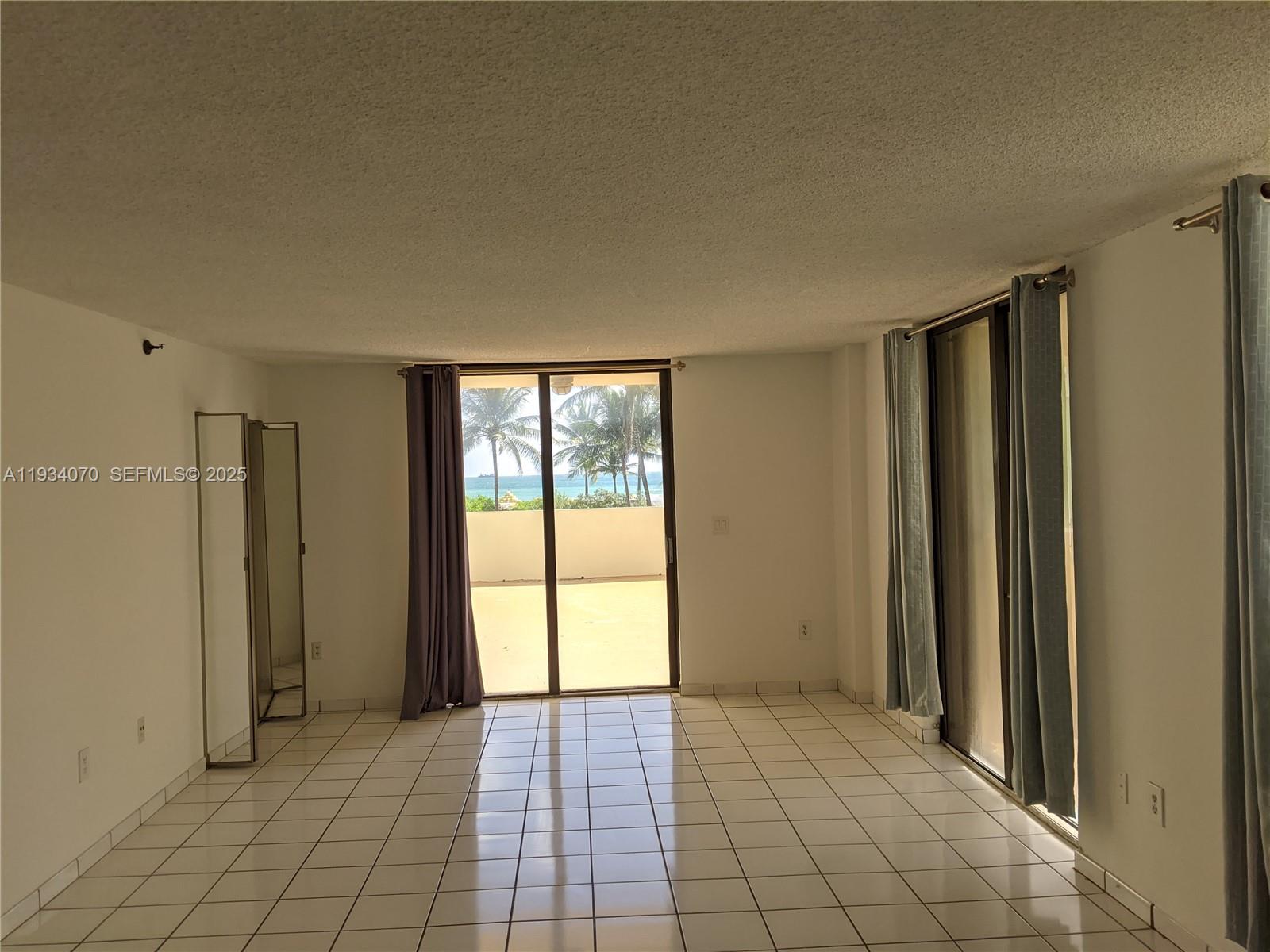 1623 Collins Ave 218 Property Photo 6