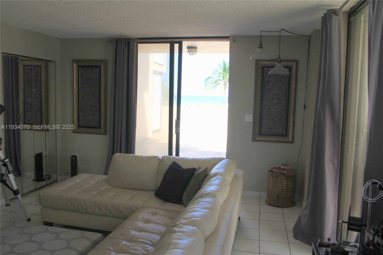 1623 Collins Ave 218 Property Photo 9