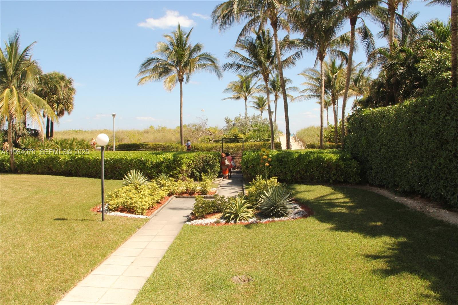 1623 Collins Ave 218 Property Photo 24