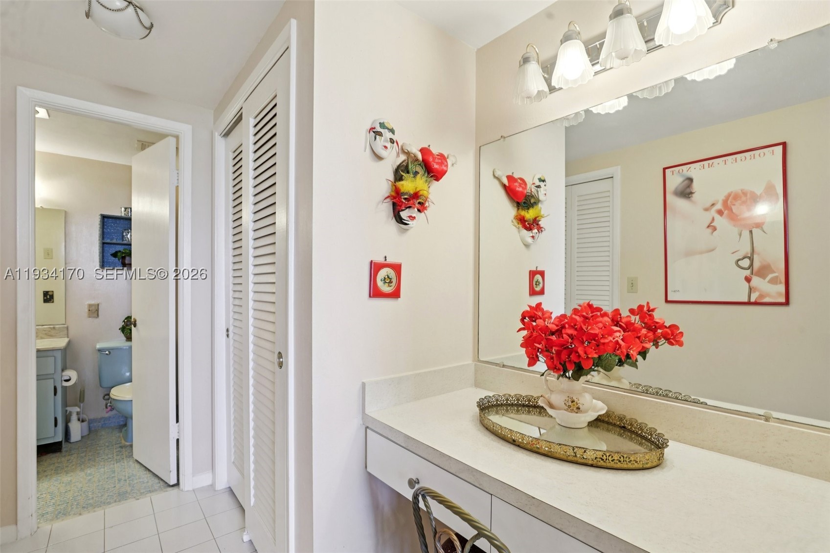 4350 Hillcrest Dr 702 Property Photo 18
