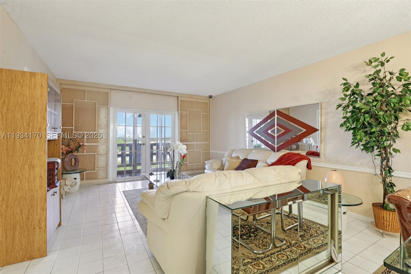 4350 Hillcrest Dr 702 Property Photo 29