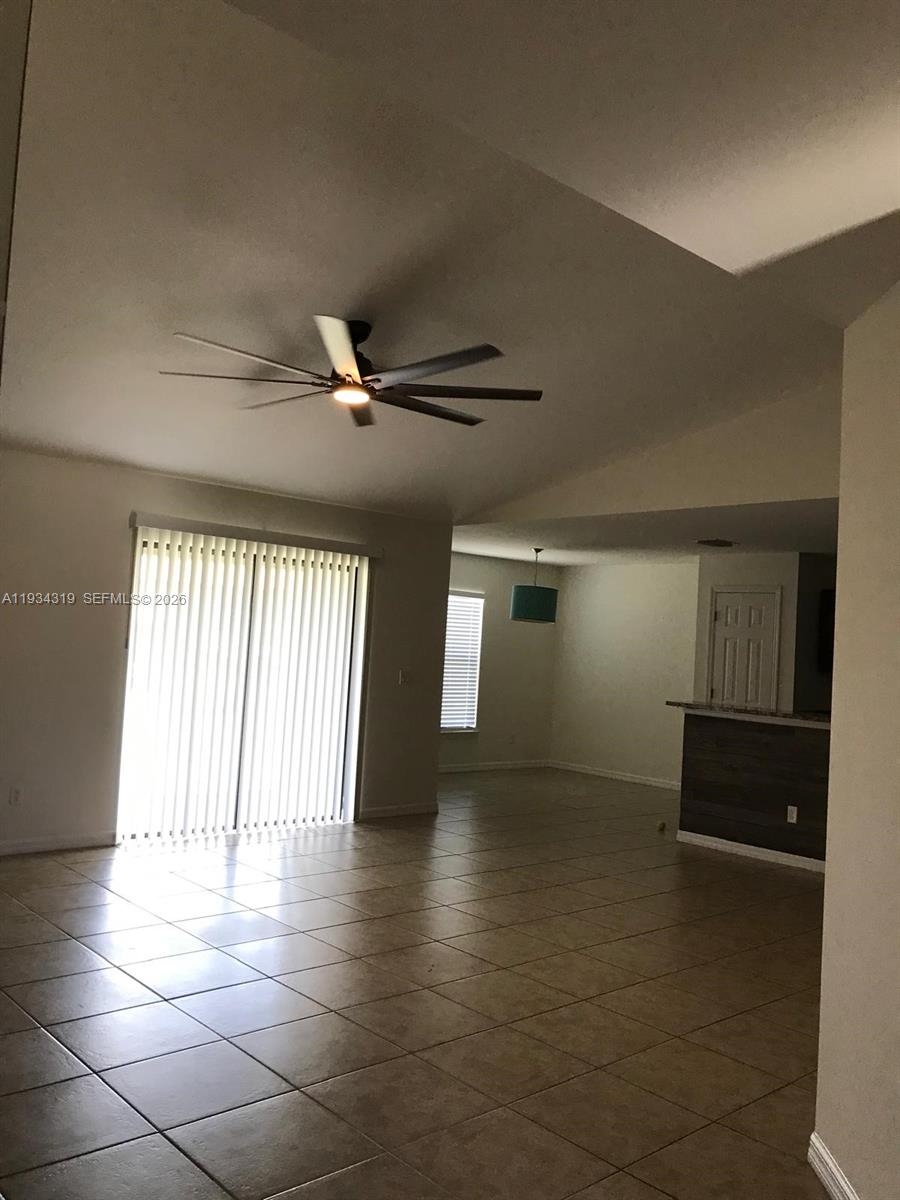 2709 Sw 18th Ave Property Photo 18