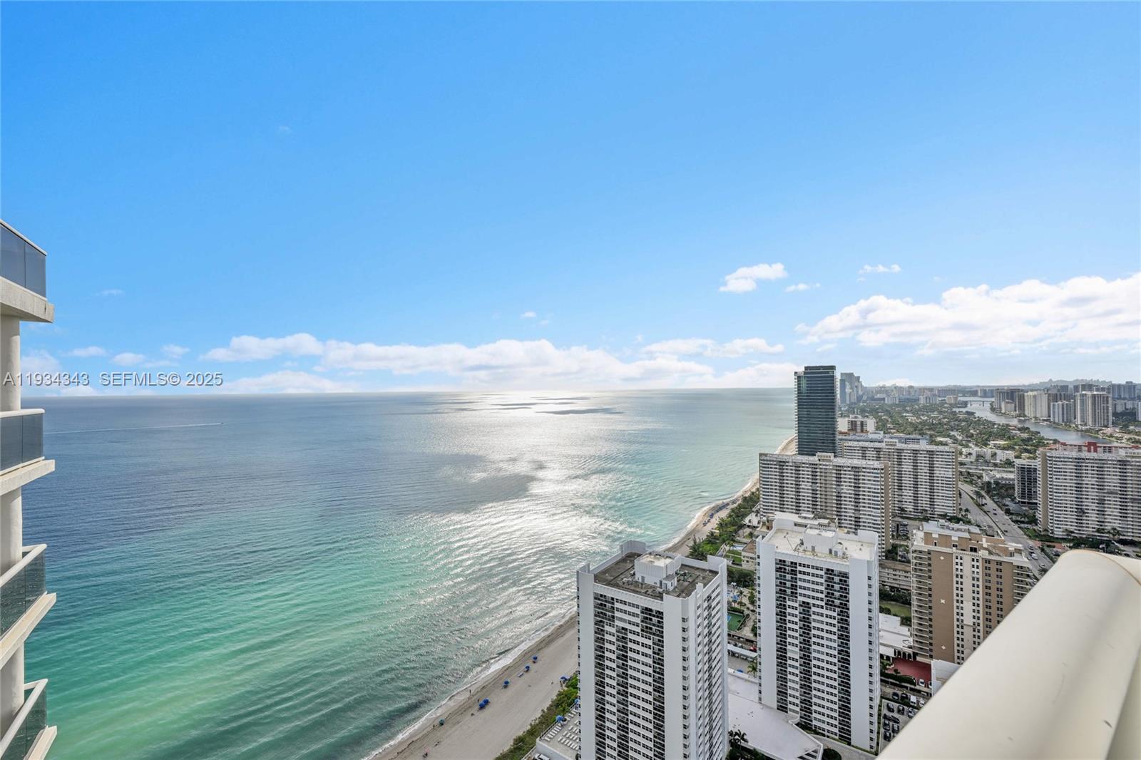 1850 S Ocean Dr Ph4405 Property Photo 24