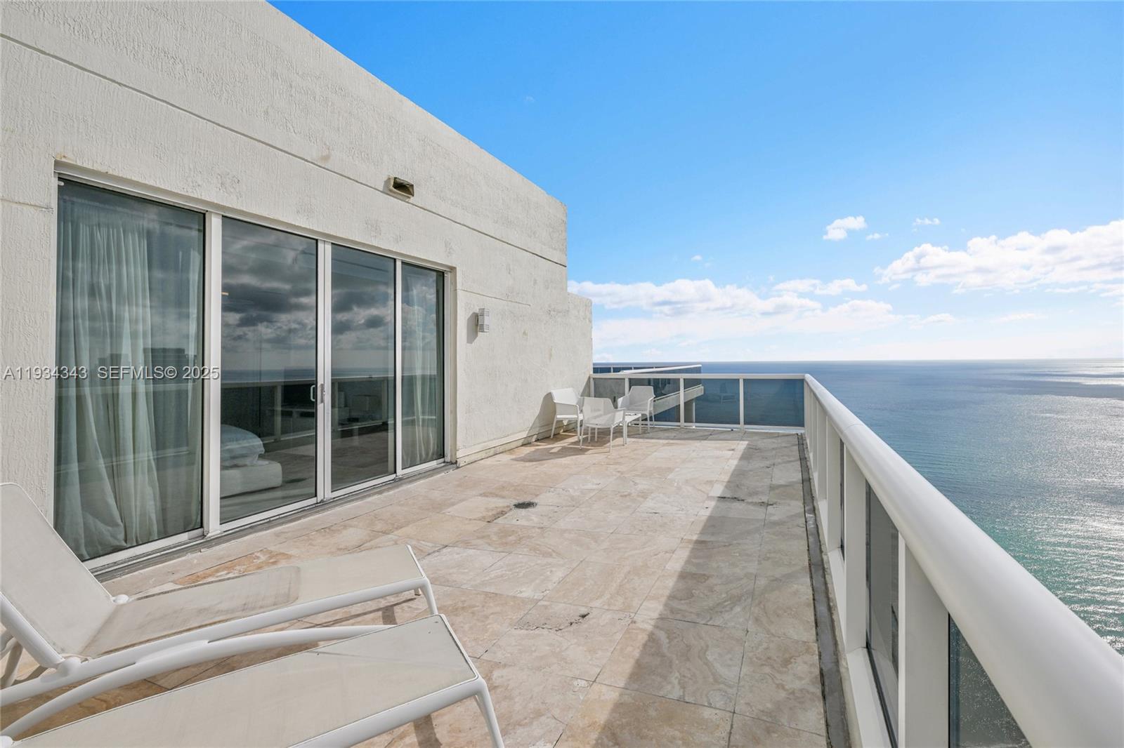 1850 S Ocean Dr Ph4405 Property Photo 34