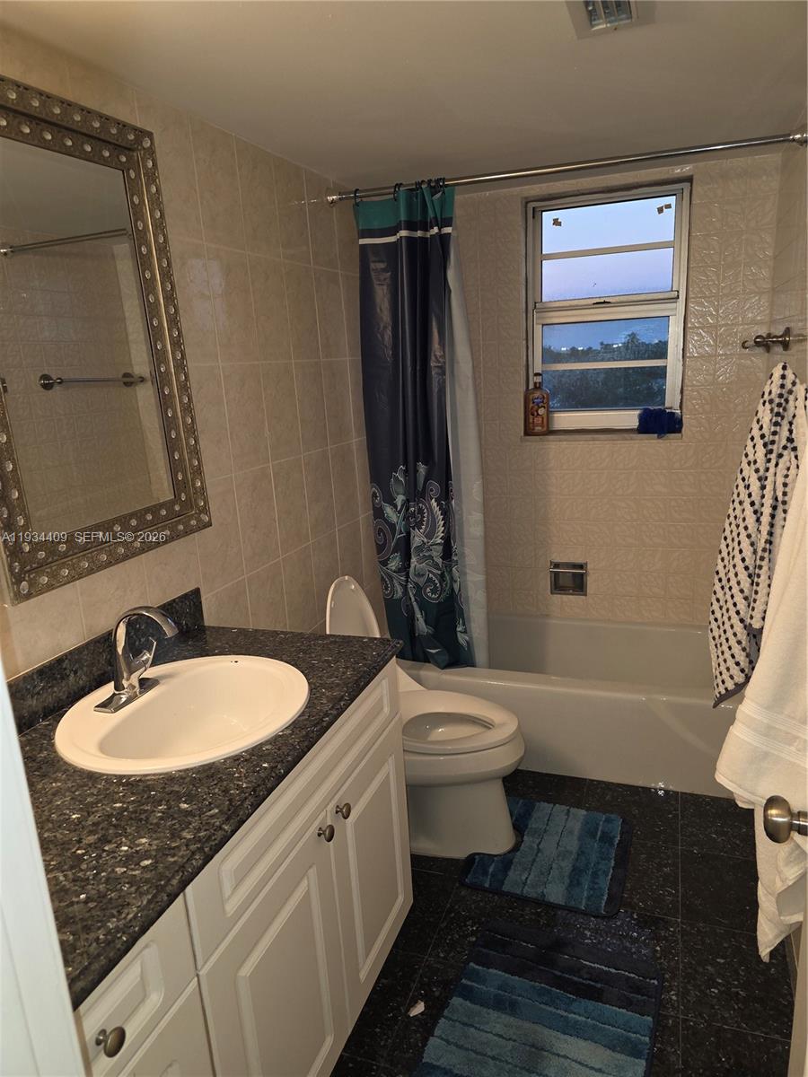 1811 Jefferson St 501 Property Photo 32