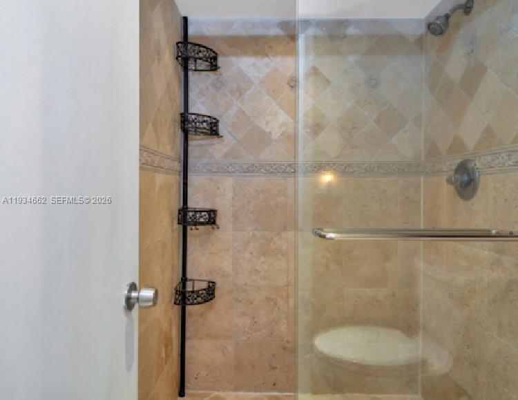 20401 Ne 30th Ave 108-8 Property Photo 13