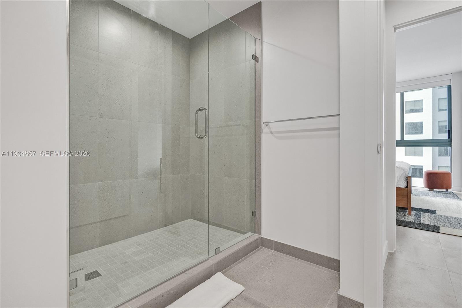 11 Ne 6th 2013 Property Photo 15