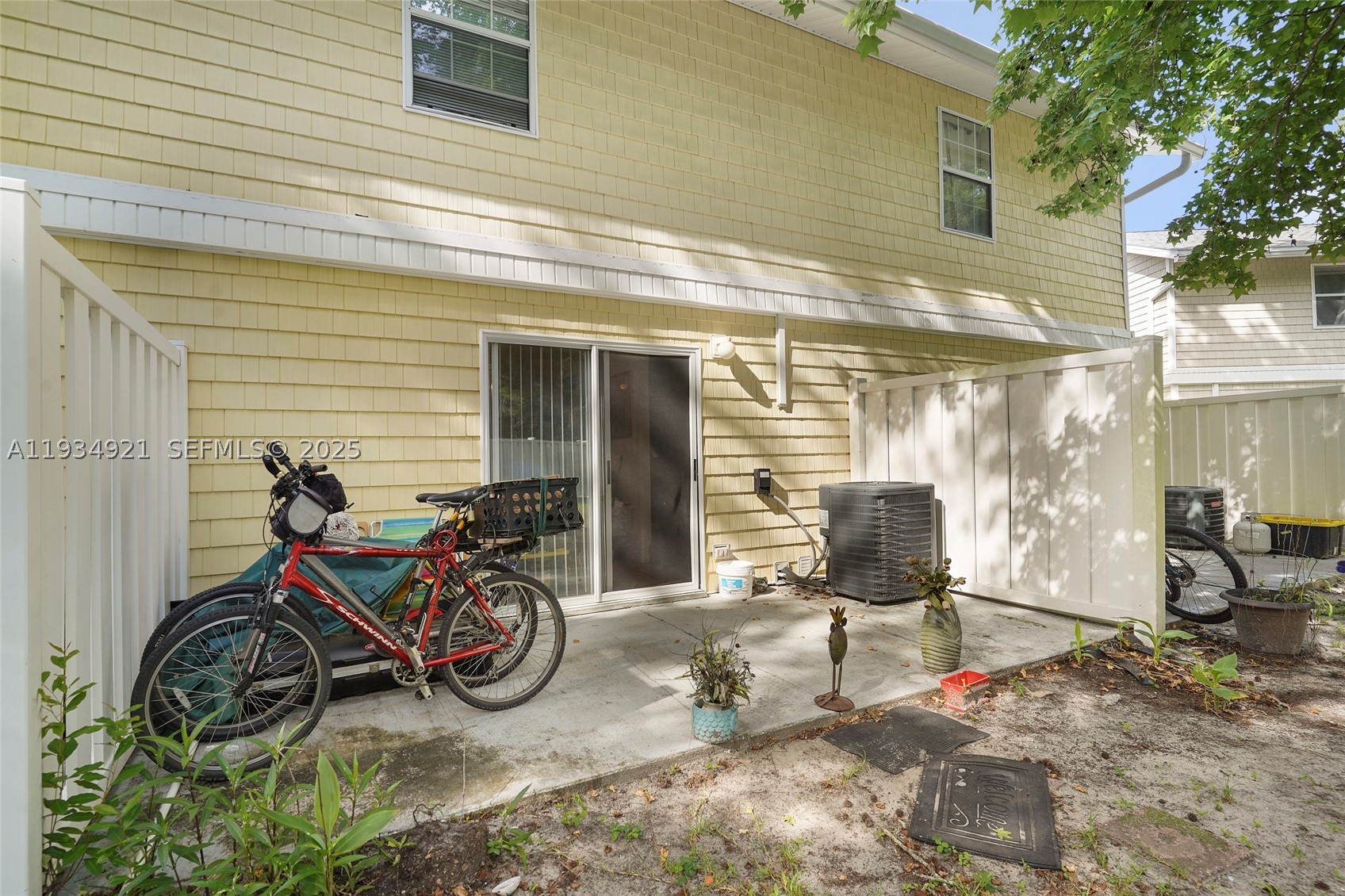 4420 Carter Property Photo 8