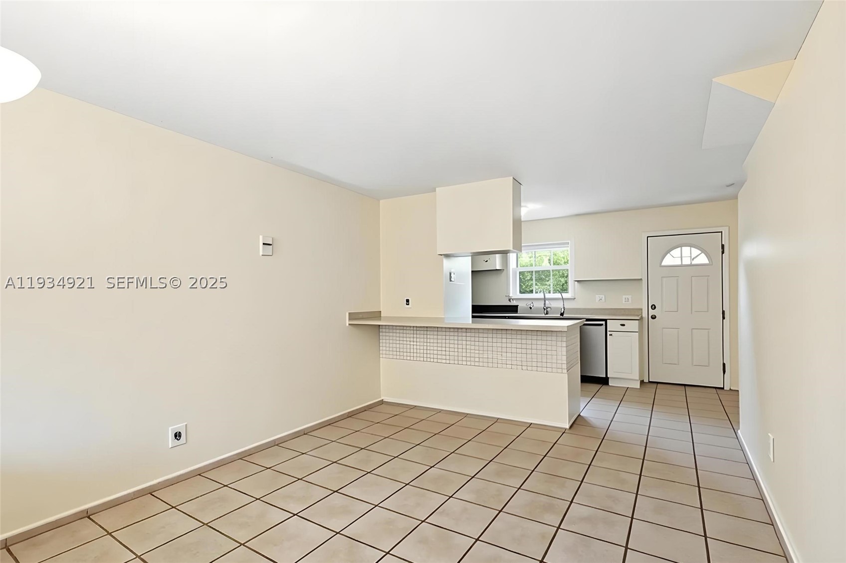 4420 Carter Property Photo 9