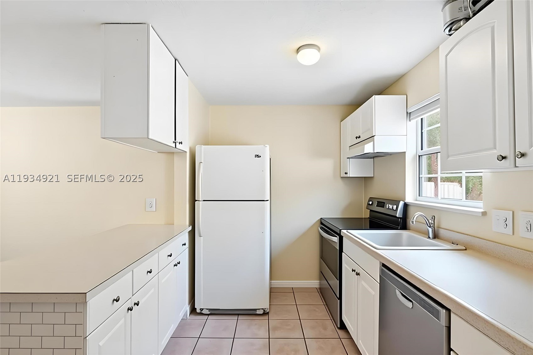 4420 Carter Property Photo 11