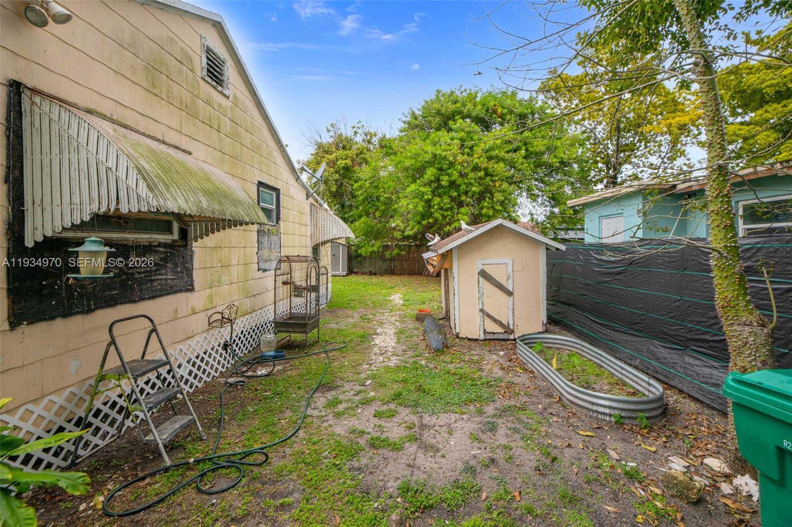 1911 Nw 52nd St Property Photo 28