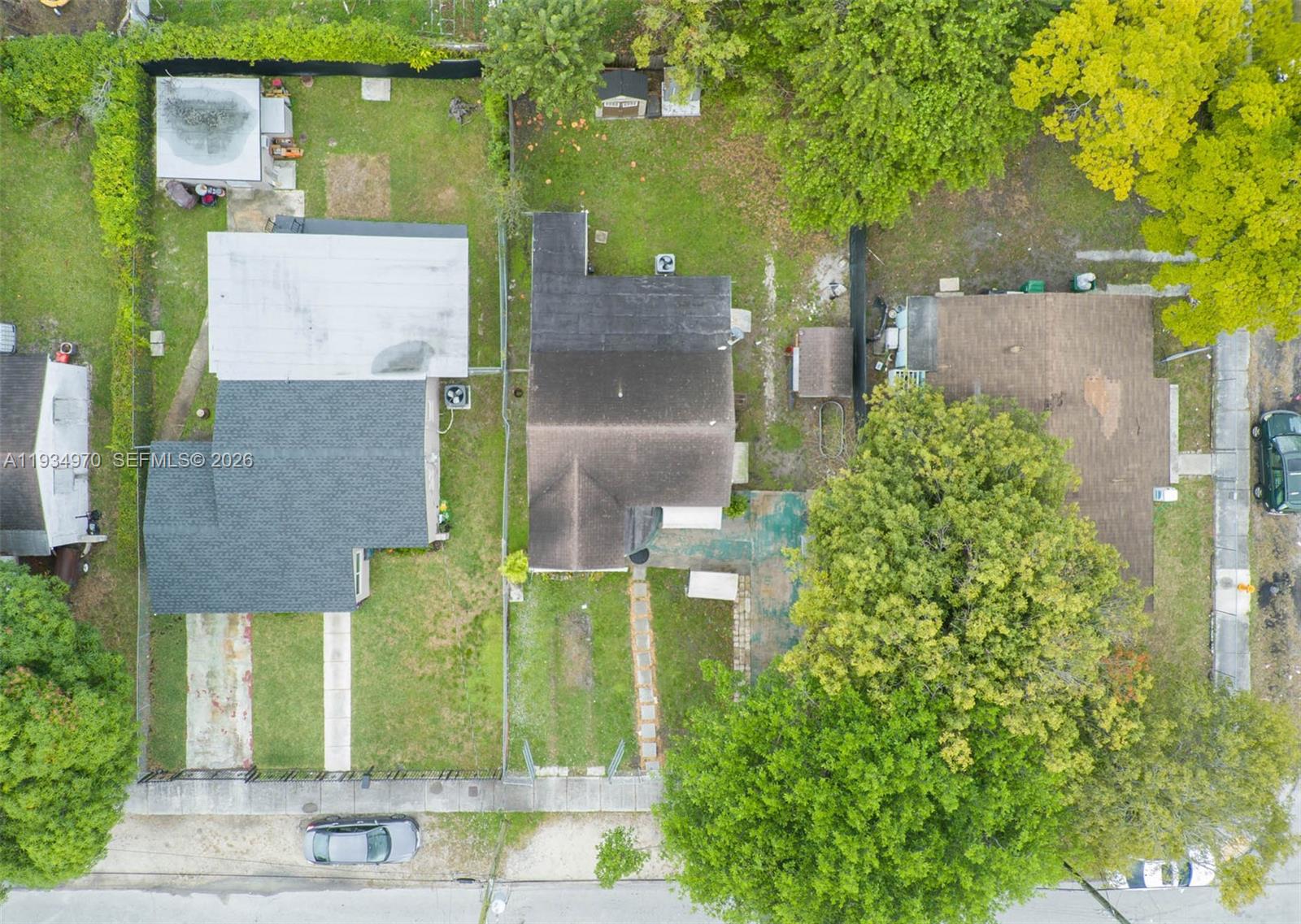 1911 Nw 52nd St Property Photo 43