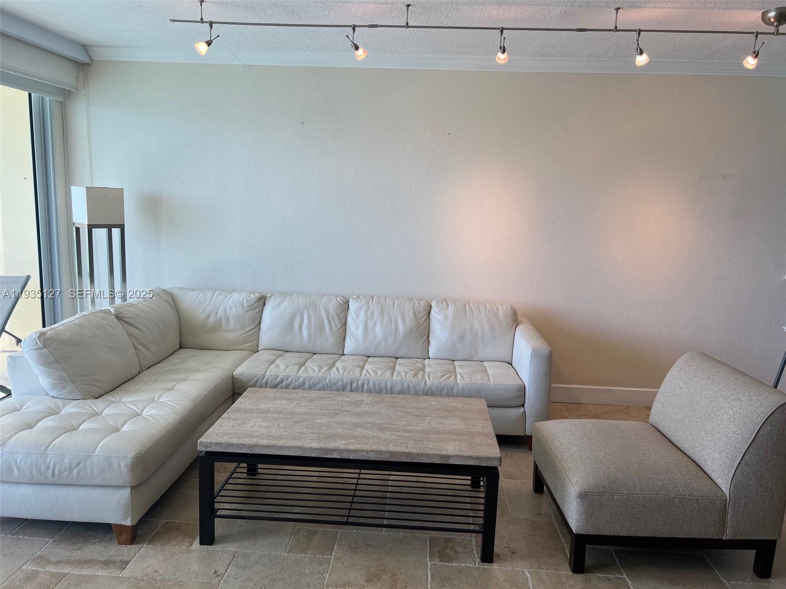 2501 S Ocean Dr 1112 Property Photo 12