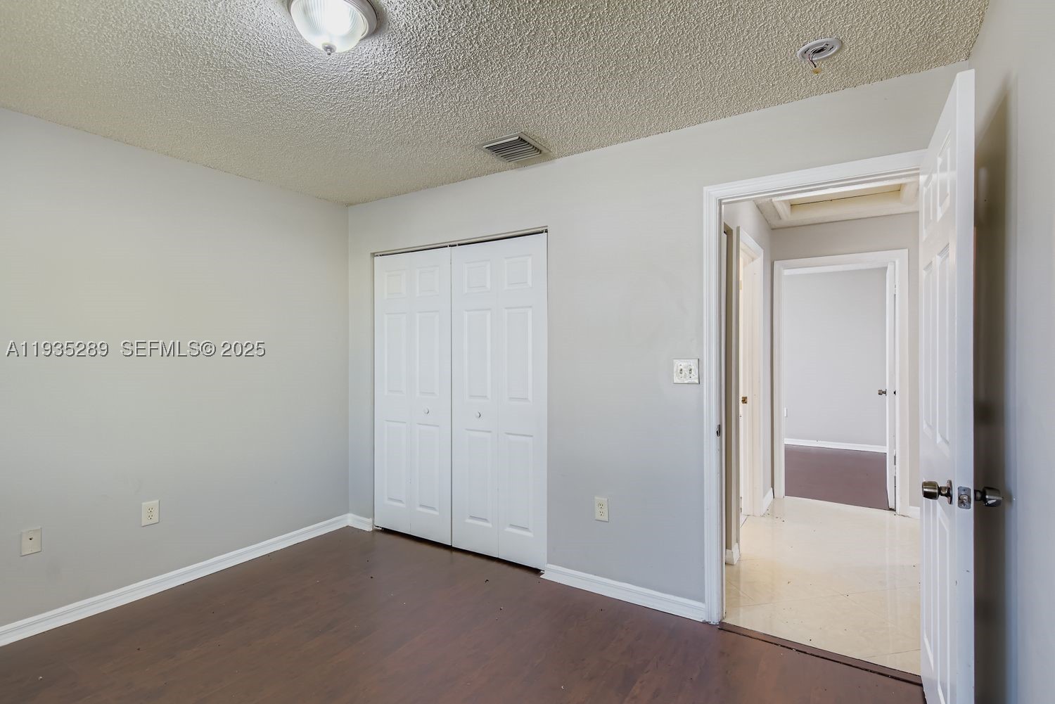 14242 Nw 18th Pl Property Photo 13
