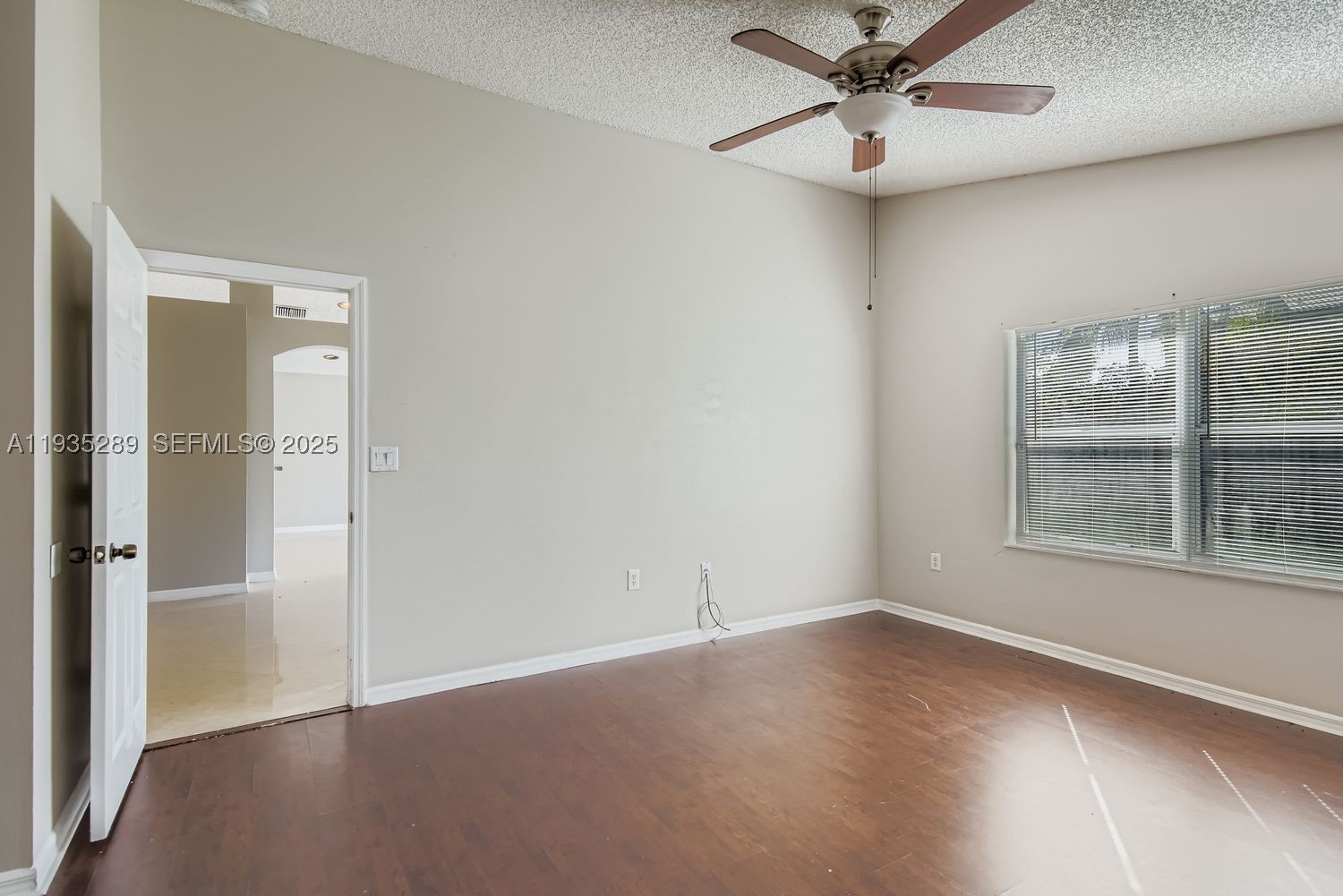 14242 Nw 18th Pl Property Photo 15