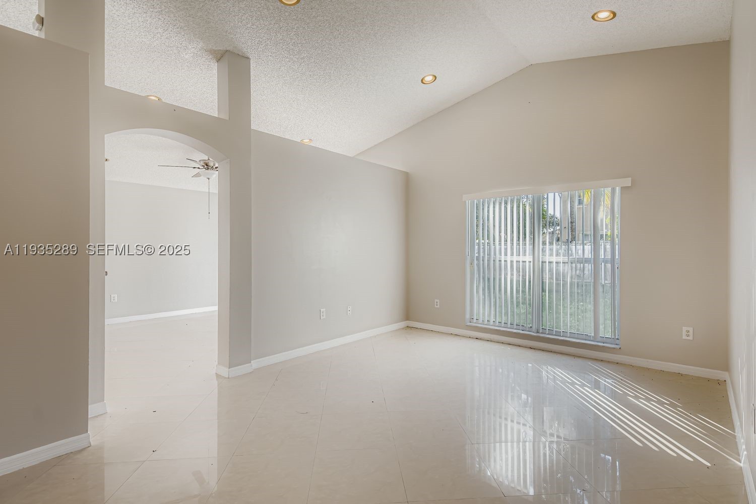 14242 Nw 18th Pl Property Photo 19