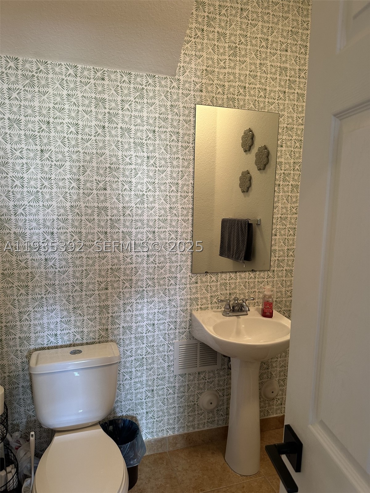 10800 Nw 88th Ter 213 Property Photo 5