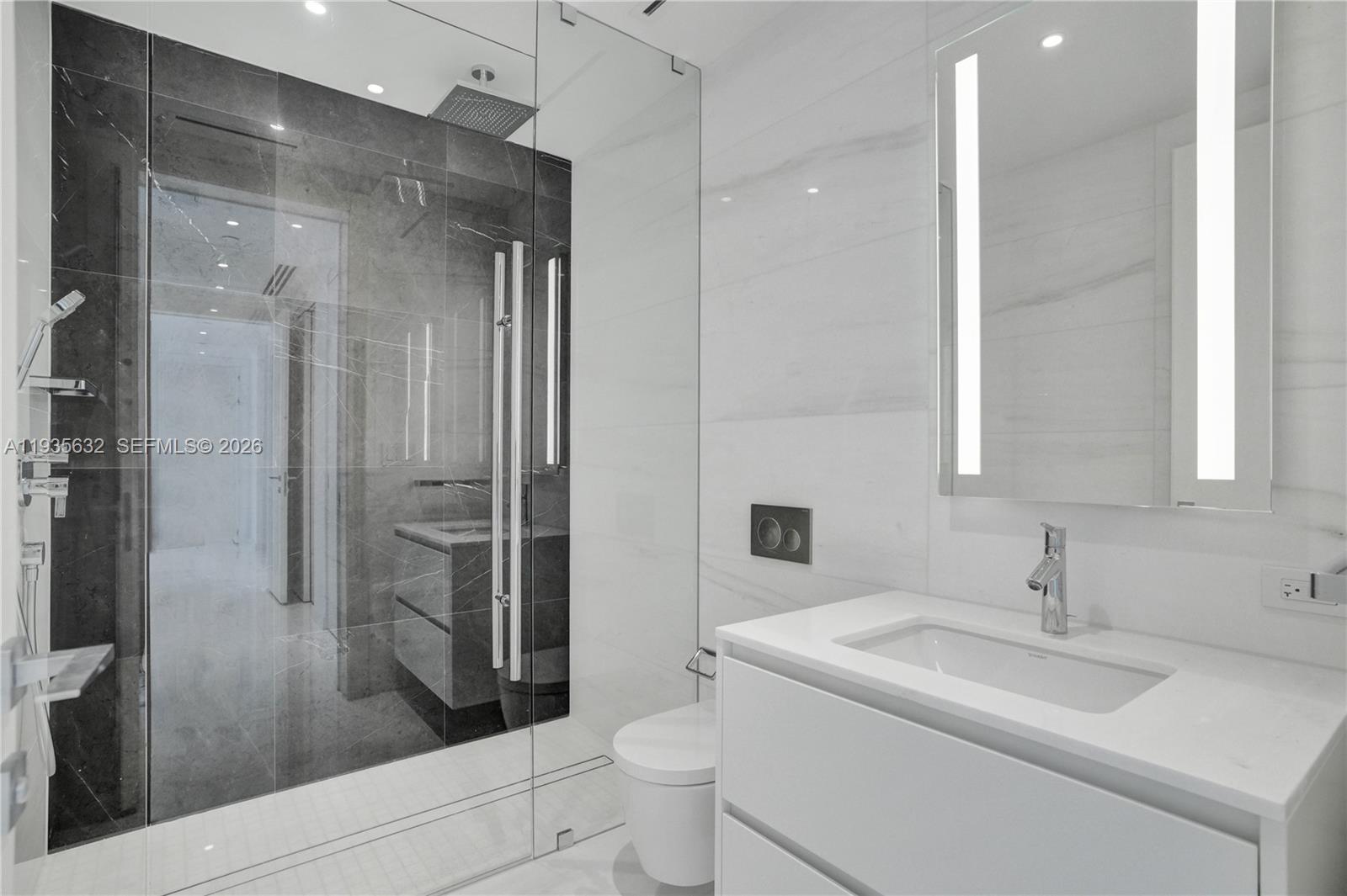 300 Biscayne Blvd Way 3704c Property Photo 34