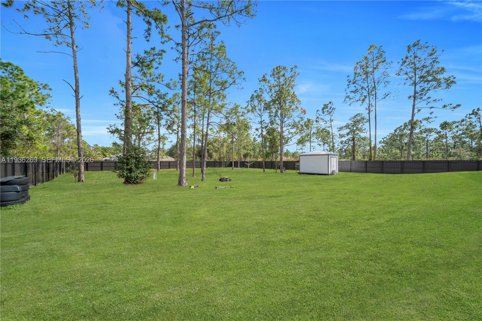 1112 Clark Ave Property Photo 32
