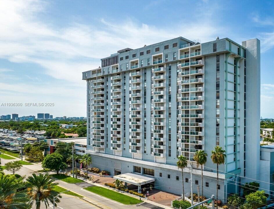 13499 Biscayne Blvd 1013