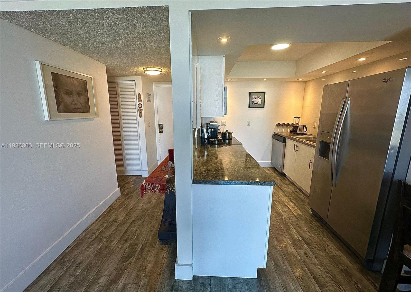 13499 Biscayne Blvd 1013 Property Photo 6