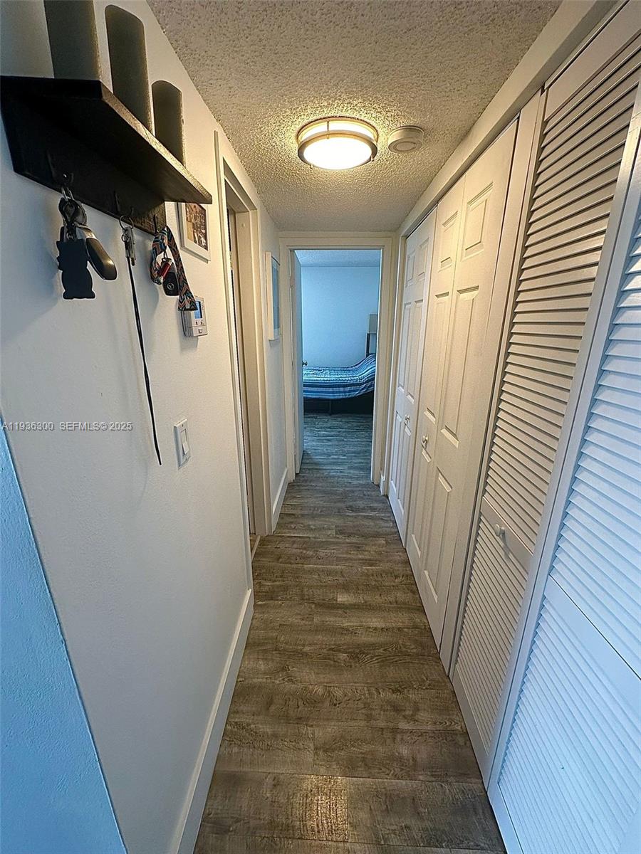 13499 Biscayne Blvd 1013 Property Photo 13